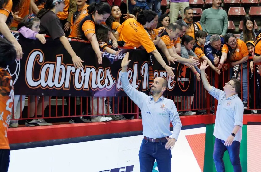 Noticias de Cantabria | El Cántabro | Marcos Gárate cerrará su etapa en el Bathco BM Torrelavega tras dos temporadas históricas