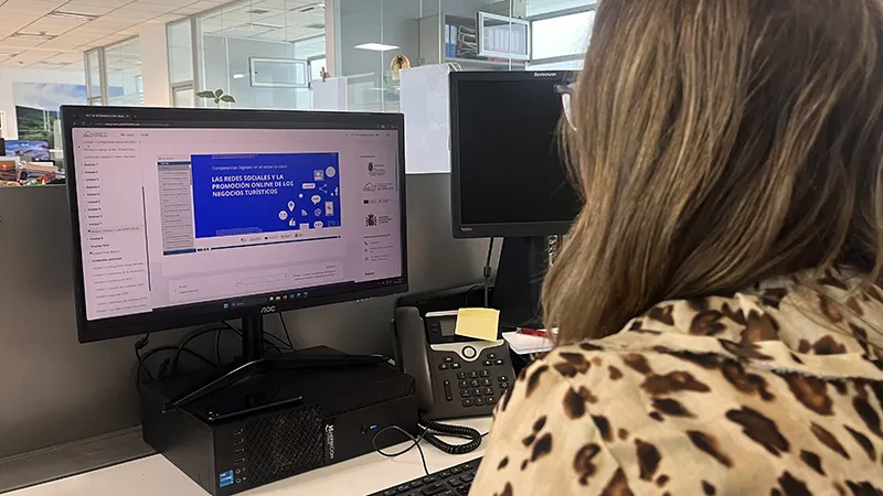 Los cursos cuentan con certificación oficial de la Consejería de Turismo.