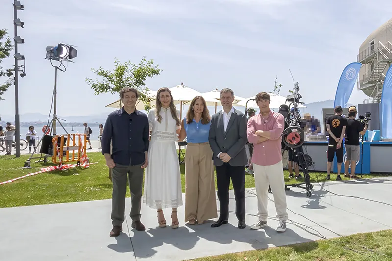 De izquierda a derecha, Pepe Rodríguez , Marta Sanhauja, el consejero de Turismo, Luis Martínez Abad, la directora de Cantur, Ines Mier y Jordi Cruz. (Foto: Emma Portillo)