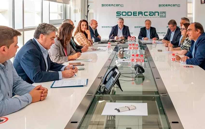 Celebración de la primera reunión del Consejo de Administración de SODERCAN tras la aprobación del presupuesto autonómico para el presente ejercicio (Foto: Gobierno de Cantabria)