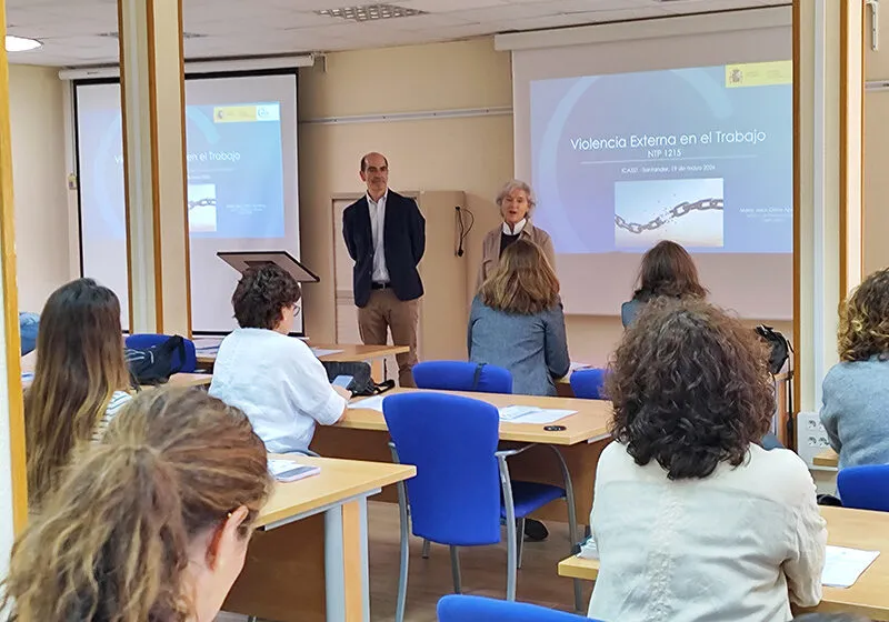  El Gobierno de Cantabria organiza una jornada técnica sobre la violencia externa en el trabajo con el fin de avanzar hacia entornos de trabajo más seguros y saludables