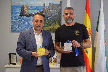 Noticias de Cantabria | El Cántabro | Caramés felicita a Carmelo Muñoz, vecino de Piélagos, por el oro conseguido en Master Europe de la Federación Internacional de Jiujitsu Brasileño