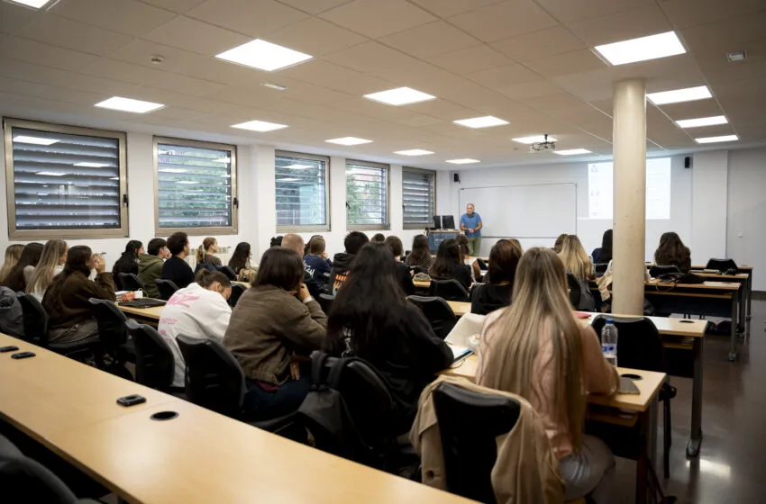 Noticias de Cantabria | El Cántabro | Formarse en un entorno global desde Santander: así son los grados internacionales de CESINE en Negocios y Comunicación