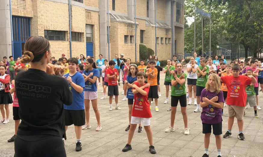 Noticias de Cantabria | El Cántabro | LA OLIMPIADA DEPORTIVA ESCOLAR VUELVE A REUNIR A LOS ALUMNOS DEL MUNICIPIO EN UNA MAÑANA DE COMPAÑERISMO Y HÁBITOS SALUDABLES