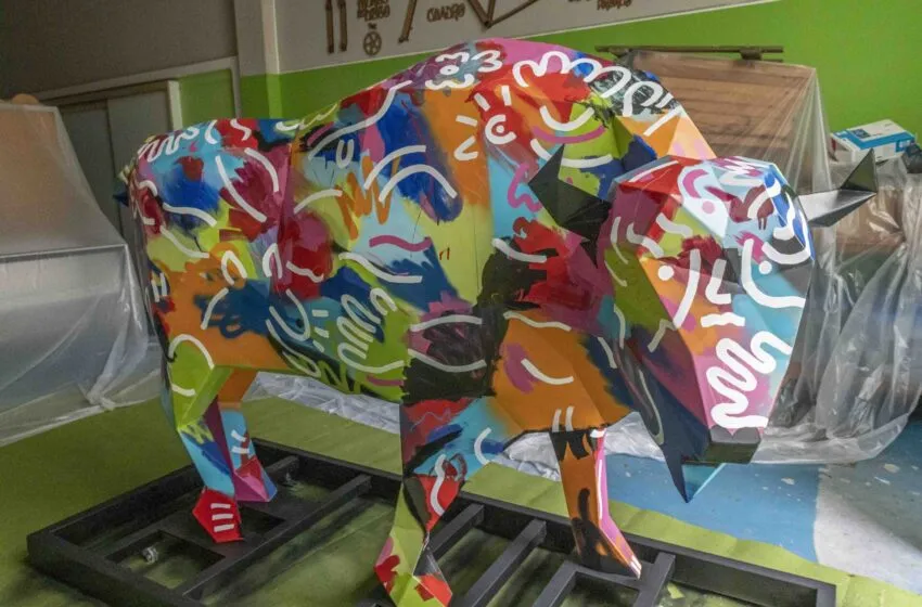 Noticias de Cantabria | El Cántabro | Nicolás Villamizar reinterpreta el paisaje cántabro a través del color y la materia