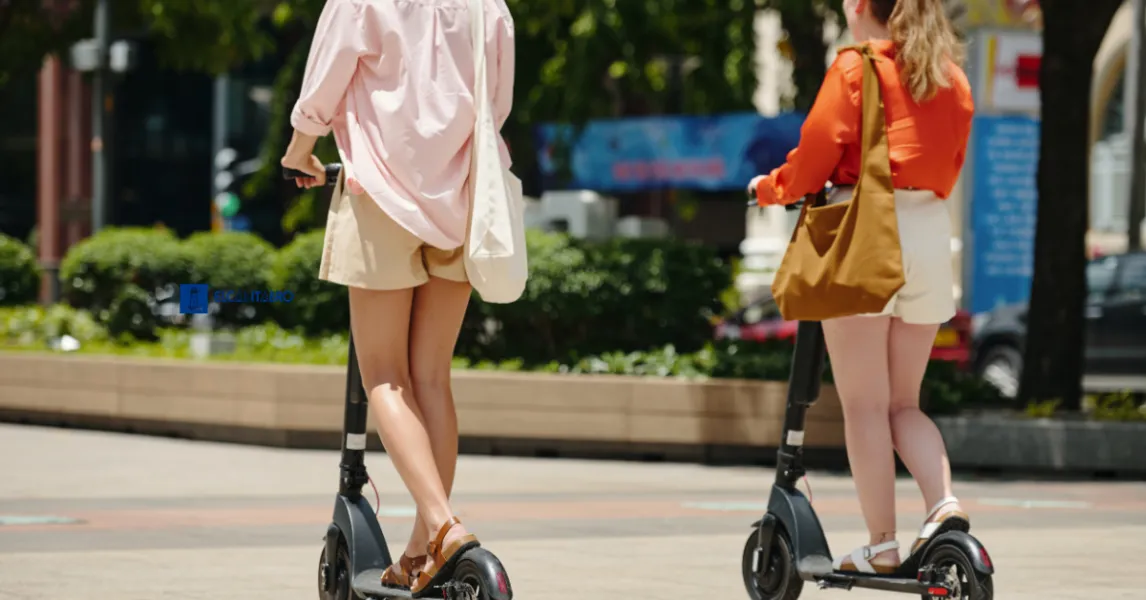 Noticias de Cantabria | El Cántabro | Adiós a los patinetes sin casco: así cambian las normas de tráfico que entrarán en vigor este otoño