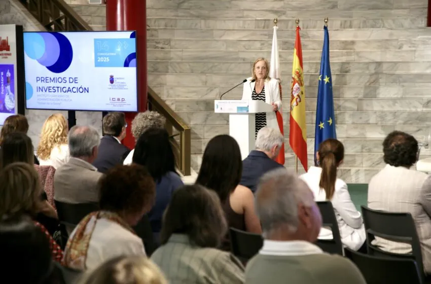 Noticias de Cantabria | El Cántabro | Urrutia: "Queremos una Administración moderna y eficiente que sea aliada del crecimiento, la inversión y el desarrollo de Cantabria"