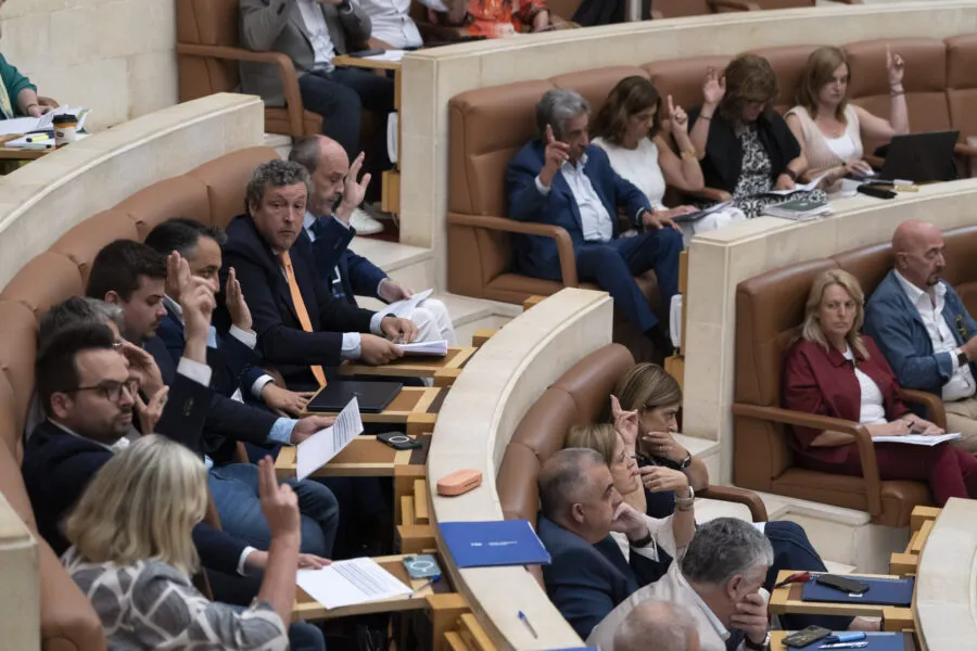Noticias de Cantabria | El Cántabro | El Parlamento da luz verde a dos de cada tres propuestas del Debate sobre el Estado de Cantabria