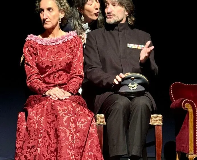 Imagen del espectáculo de la compañia Rebanal teatro 'El buen doctor'. (Foto: Gobierno de Cantabria)