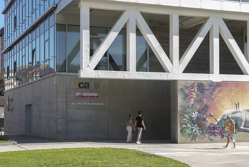 Imagen del edificio del Instituto Cántabro de Servicios Sociales.