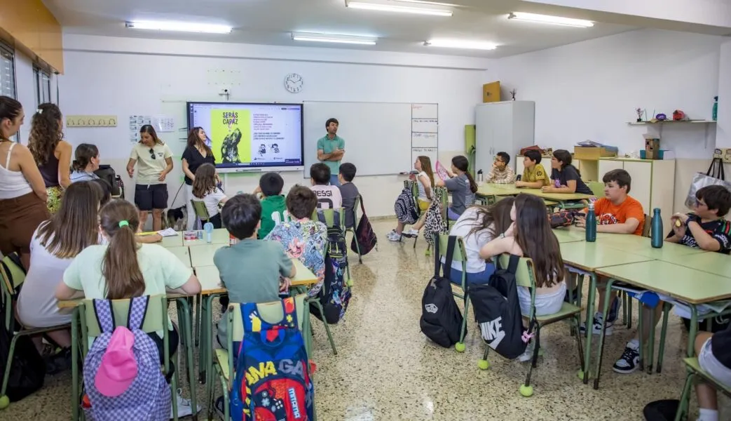 Noticias de Cantabria | El Cántabro | La campaña ‘Sí Quiero’ continúa concienciando a escolares de Torrelavega sobre el abandono y el maltrato animal