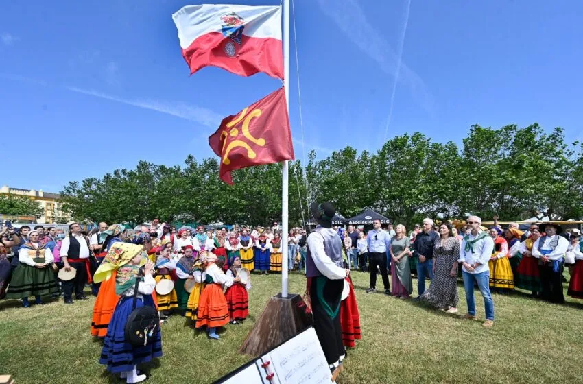 Noticias de Cantabria | El Cántabro | Santander refuerza la difusión de las tradiciones de Cantabria en el Día Infantil de La Magdalena