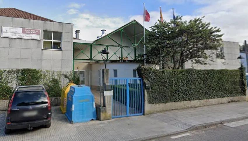  Comillas impulsa nuevas medidas y servicios para fomentar la escolarización en el CEIP Jesús Cancio