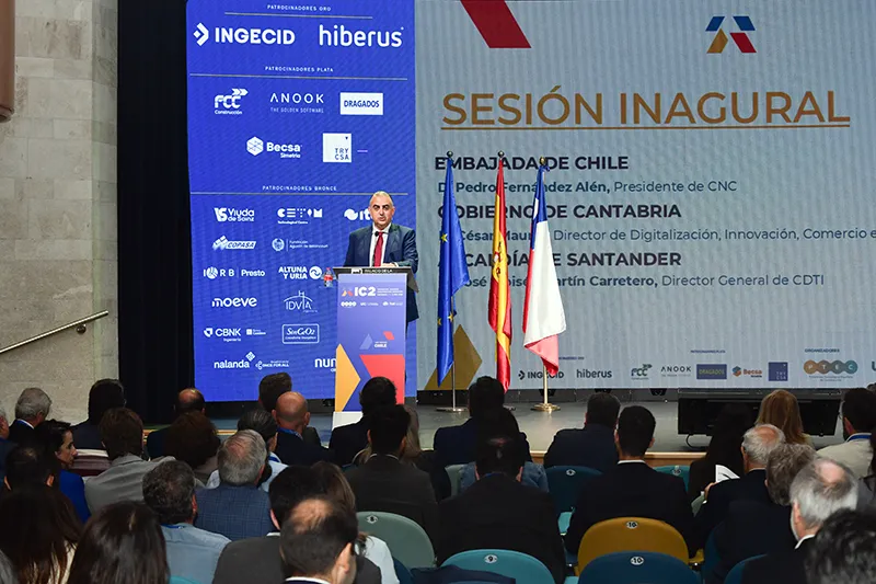 Roberto Media inaugura la primera edición del Congreso de Innovación en Construcción, Edificación, Infraestructuras y Concesiones, que reúne en Santander a más de 500 expertos nacionales e internacionales. (Foto: María Casado)