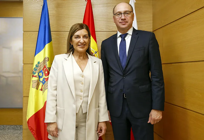María José Sáenz de Buruaga y Eugeniu Revenco (FOTO: Lara Revilla)