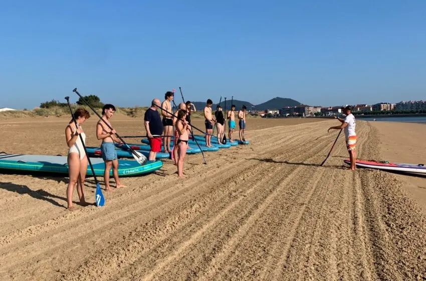 Noticias de Cantabria | El Cántabro | "Lo más difícil del surf es entender el mar": Laredo reivindica una práctica segura y consciente de este deporte