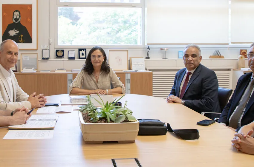 Noticias de Cantabria | El Cántabro | La rectora recibe a una delegación de la Universidad de Tanta, de Egipto