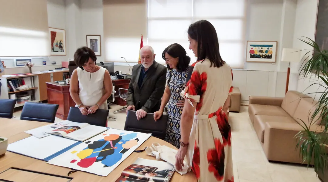 Noticias de Cantabria | El Cántabro | Pedro Sobrado dona a la Universidad de Cantabria una obra que completa una de las colecciones artísticas más emblemáticas de la institución