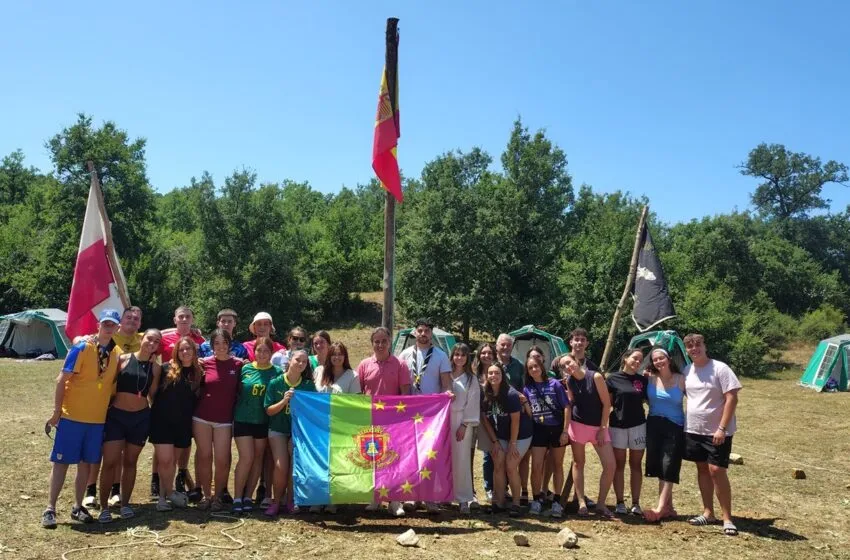 Noticias de Cantabria | El Cántabro | Más de 200 niños y jóvenes de Camargo disfrutan este verano de los campamentos organizados por las entidades juveniles con el apoyo del Ayuntamiento