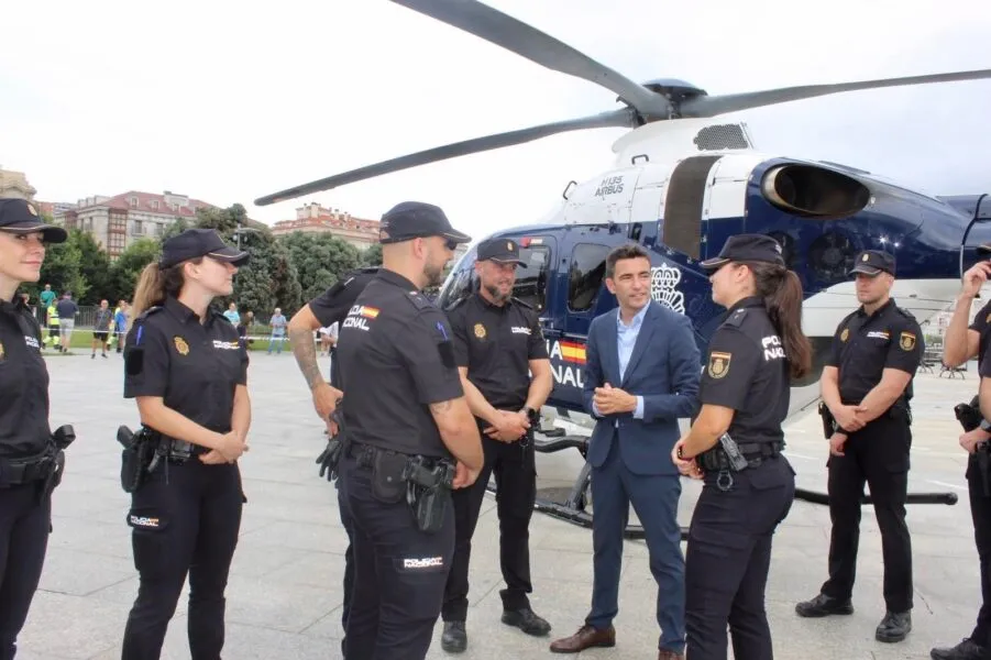 Noticias de Cantabria | El Cántabro | Más de 60 agentes reforzarán la seguridad este verano en Santander y Torrelavega con drones, helicóptero y unidades especializadas