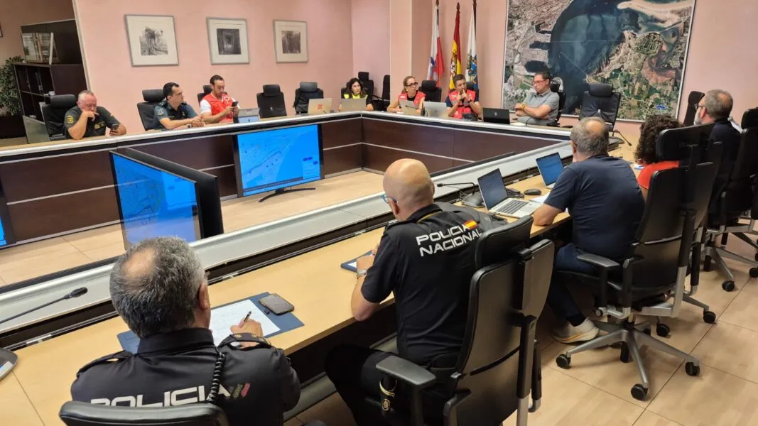 Noticias de Cantabria | El Cántabro | Urrutia pone en valor “la coordinación y el trabajo conjunto” en grandes emergencias como la simulada hoy en el Puerto de Santander