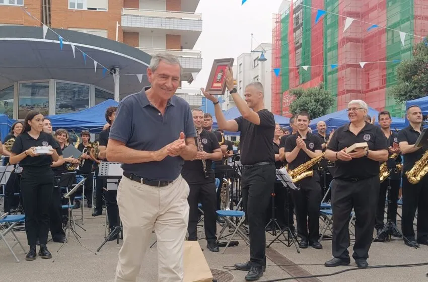 Noticias de Cantabria | El Cántabro | Suances llena la Plaza de La Concha con un exitoso Festival de Bandas que confirma su consolidación como cita imprescindible del verano