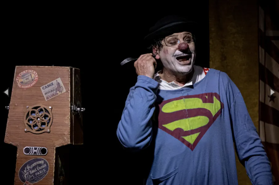 Noticias de Cantabria | El Cántabro | Miengo convierte su plaza en un gran escenario al aire libre con un ciclo gratuito de teatro durante julio