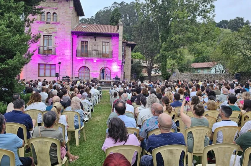 Noticias de Cantabria | El Cántabro | Coria Castillo inaugura este sábado el II Puente Viesgo Comedy con su exitoso espectáculo ‘A quién no le va a gustar’