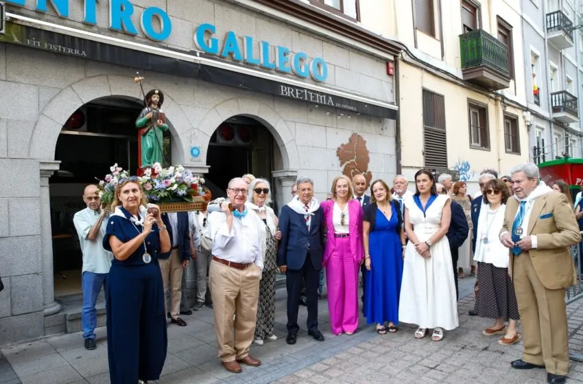 El Gobierno celebra con los gallegos de Cantabria la festividad de Santiago
