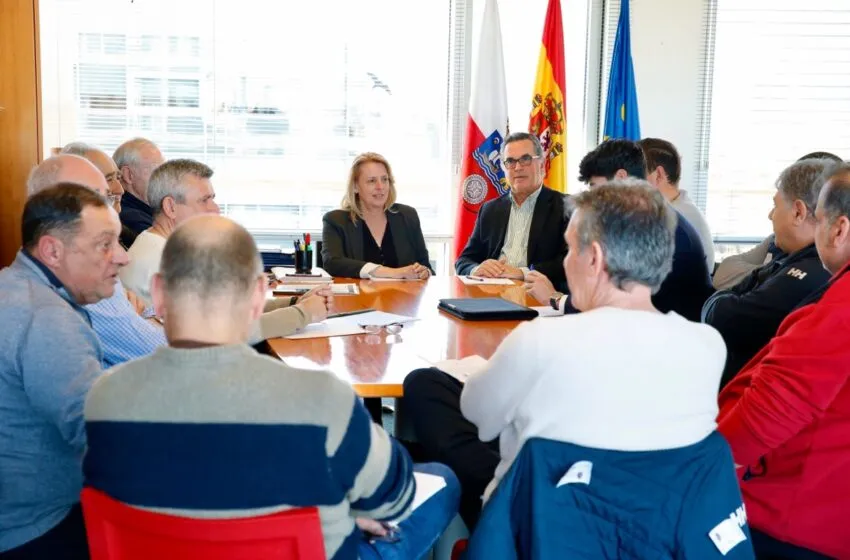 El Gobierno concede 500.000 euros para apoyar a la flota artesanal afectada por la caída de las capturas del verdel