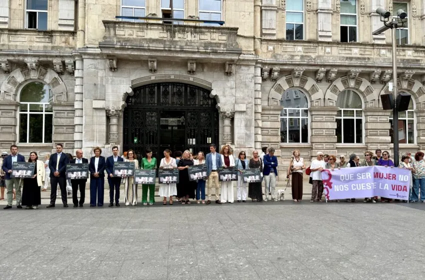 Santander recuerda a las ocho mujeres asesinadas por violencia de género en julio