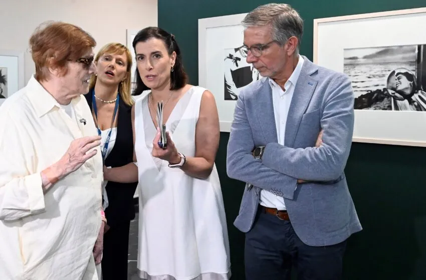  Santander exhibe la mirada de la gran coleccionista Lola Garrido en el CDIS y el Palacete