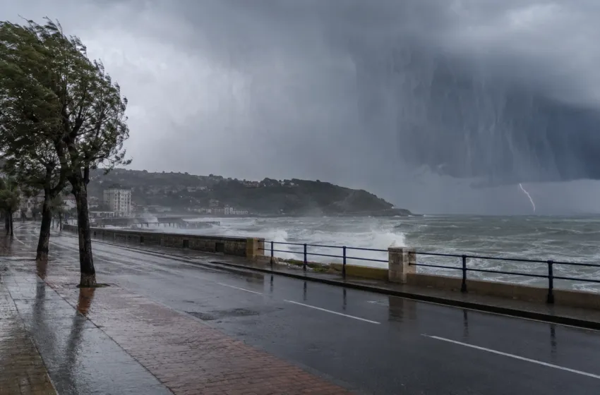 Nueve horas bajo aviso en Cantabria: estas precauciones pueden evitar un grave susto