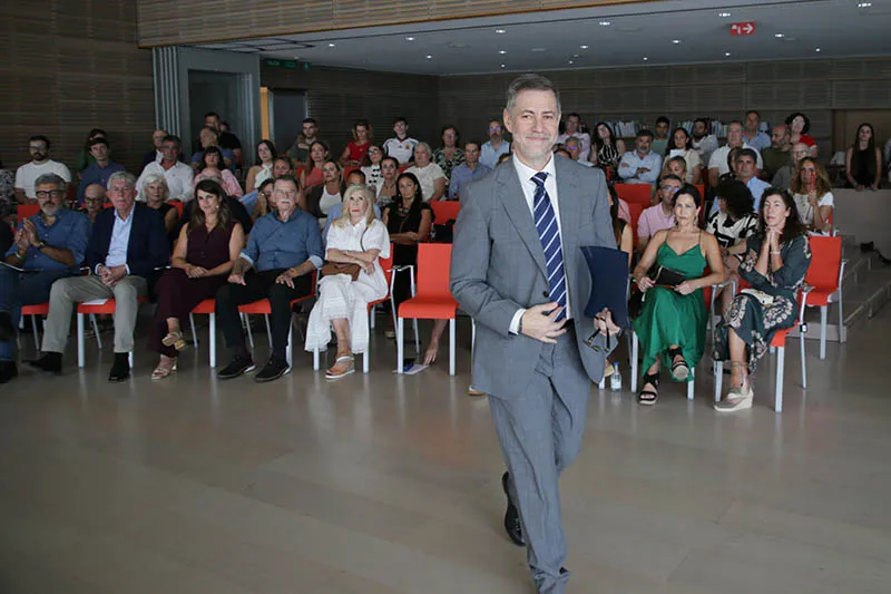 El consejero Martínez Abad ha participado esta tarde en la presentación del evento solidario (Foto: Nacho Romero)