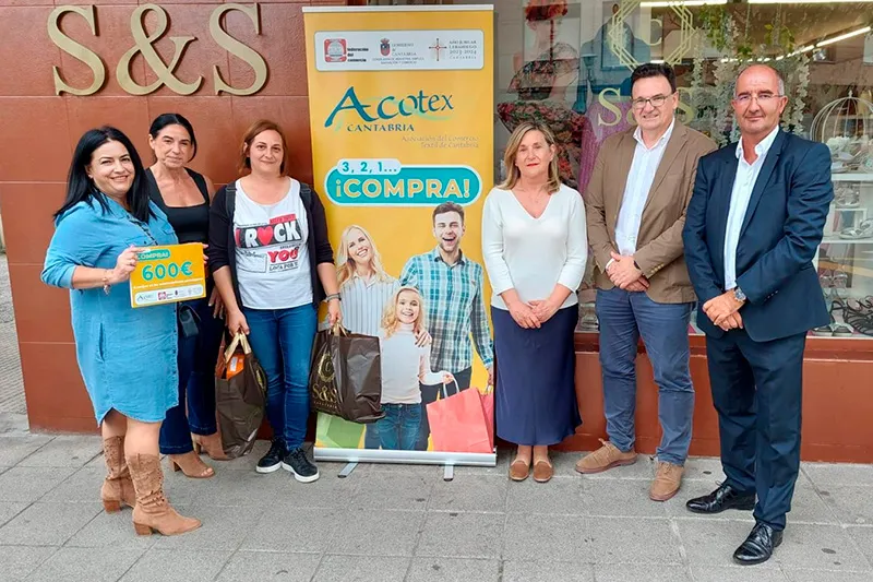 Las ayudas cubren hasta el 75 por ciento del coste de los gastos de las campañas de animación y promoción comercial (Foto: Oficina de Comunicación)