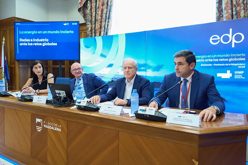 De izquierda a derecha, Gema Igual, Ángel Pelayo, Eduardo Arasti y Francisco Rodríguez (Foto: UIMP)
