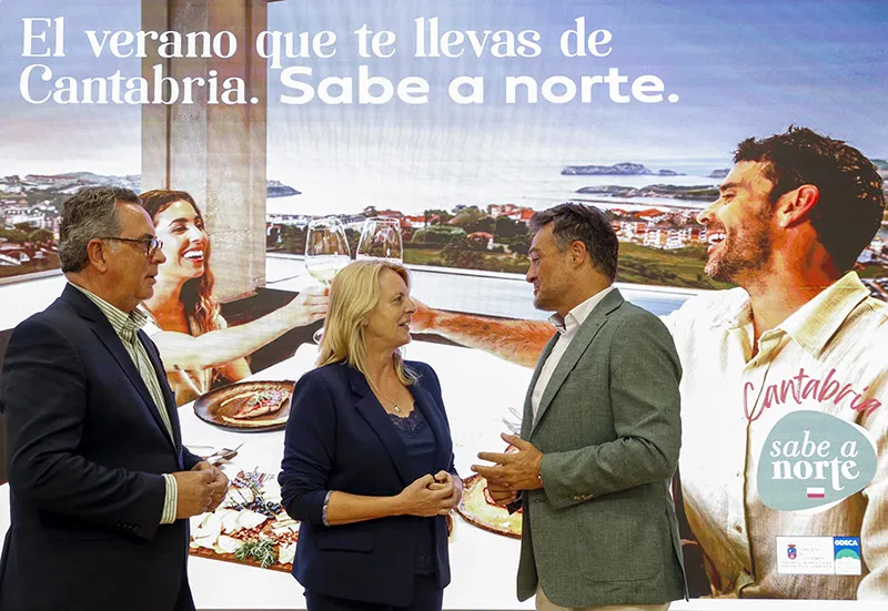 Paulino San Emeterio, María Jesús Susinos y Juan Luis Centeno. (Foto: Lara Revilla).