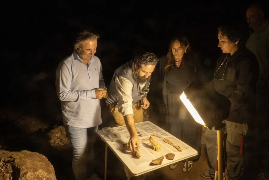Noticias de Cantabria | El Cántabro | El Pendo finaliza una nueva campaña de excavaciones centrada en las ocupaciones humanas de hace 60.000 y 16.000 años