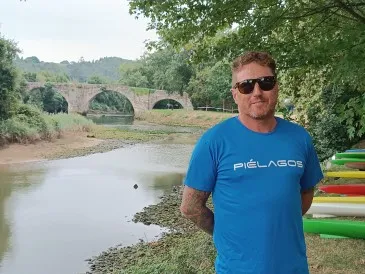  Mariano Cueto Aguirre, responsable Escuela municipal de piragüismo: “tenemos muchos niños que les hemos visto crecer, que han acabado la carrera y que siguen viniendo a visitarnos”