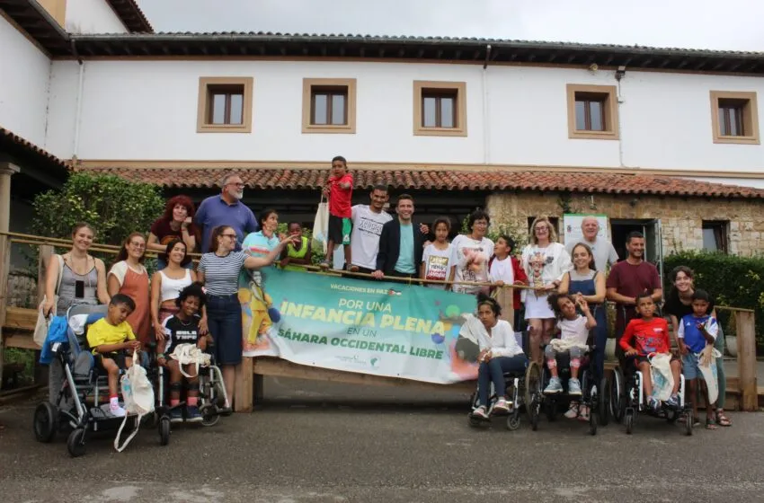 Noticias de Cantabria | El Cántabro | Casares visita en el CIFP La Granja de Heras a los niños y niñas del programa ‘Vacaciones en Paz’