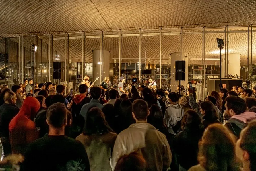 Noticias de Cantabria | El Cántabro | El Centro Botín abre su escenario a los artistas del futuro: estas son las siete propuestas que actuarán en Santander