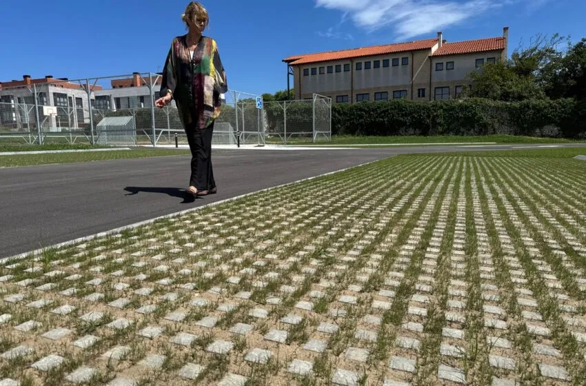 Noticias de Cantabria | El Cántabro | El nuevo aparcamiento verde de San Juan de la Canal ya está en funcionamiento