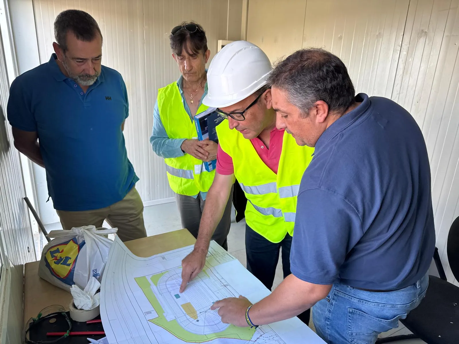Noticias de Cantabria | El Cántabro | Las obras de construcción de la pista de atletismo avanzan a buen ritmo Noticias de Cantabria | El Cántabro | Las obras de construcción de la pista de atletismo avanzan a buen ritmo