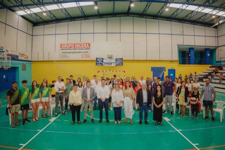 Noticias de Cantabria | El Cántabro | COLINDRES RECIBE LA VISITA DE LA MINISTRA DE EDUCACIÓN, FORMACIÓN PROFESIONAL Y DEPORTES, MILAGROS TOLÓN