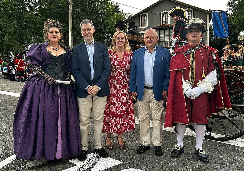 Martínez Abad participa en el Día del Museo en La Cavada, Fiesta de Interés Turístico Regional