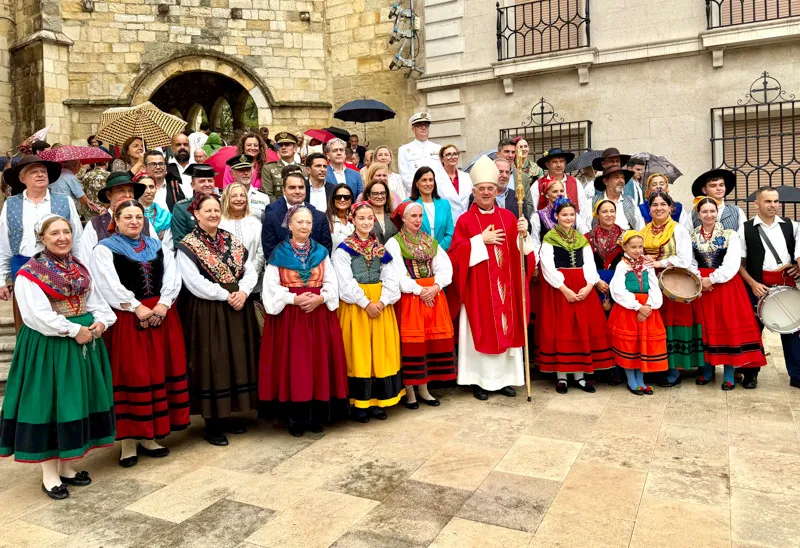 la festividad de los Santos Mártires, San Emeterio y San Celedonio, que tiene lugar cada 30 de agosto en diversos municipios