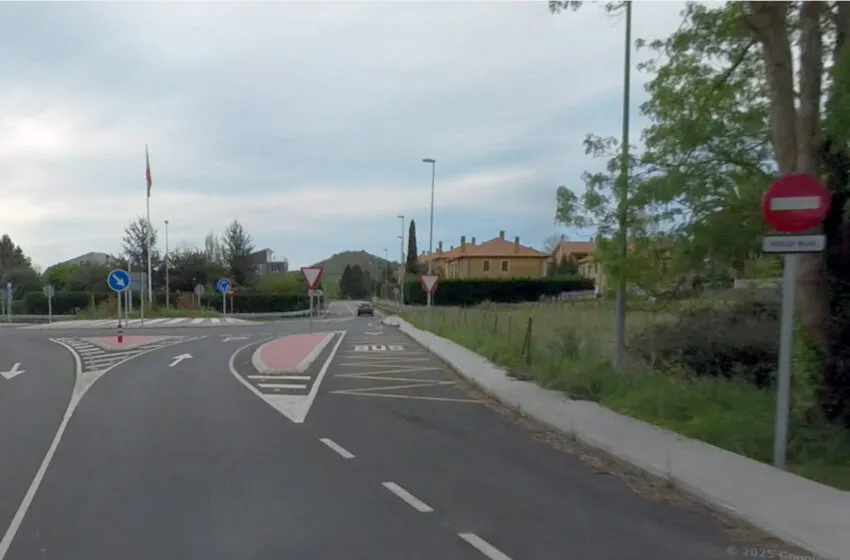 Fomento adjudica la construcción de una nueva marquesina en Pámanes