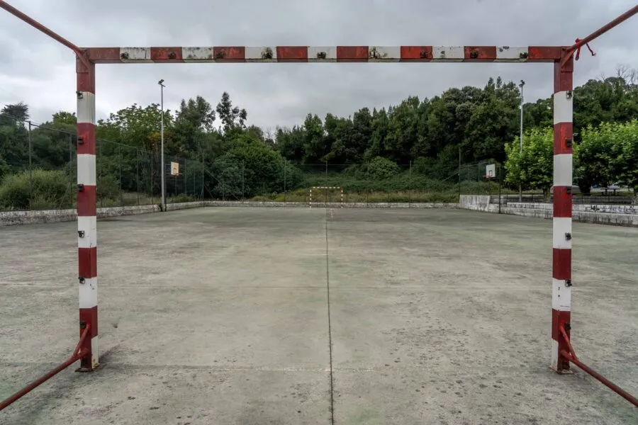 Noticias de Cantabria | El Cántabro | Camargo renovará la pista del barrio Santiago de Revilla para optimizar un espacio destinado a la práctica deportiva