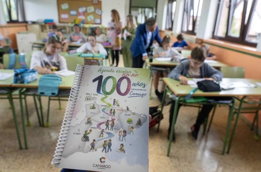  Camargo da la bienvenida a cerca de 4.000 alumnos y alumnas en el inicio del curso escolar