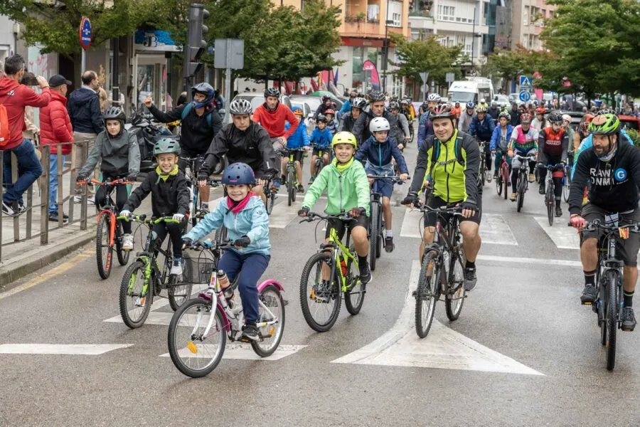 Noticias de Cantabria | El Cántabro | Camargo se prepara para reunir a cerca de un millar de ciclistas en la 42ª edición del Día de la Bici